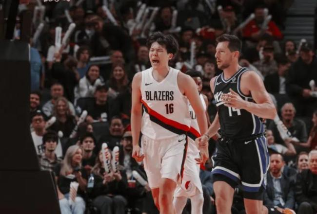 杨瀚森单节14分 约基奇式妙传 中国新星闪耀NBA
