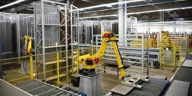 学者：万斯搞错了美国衰落的根本原因 全球化反思