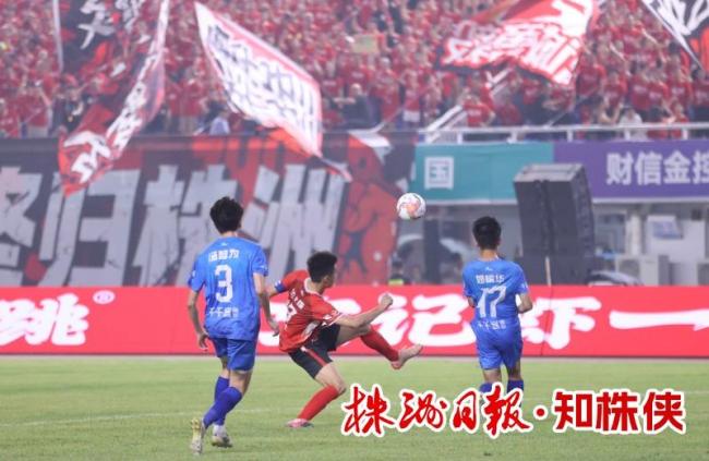 湘超株洲队3比0胜怀化队 主场开门红