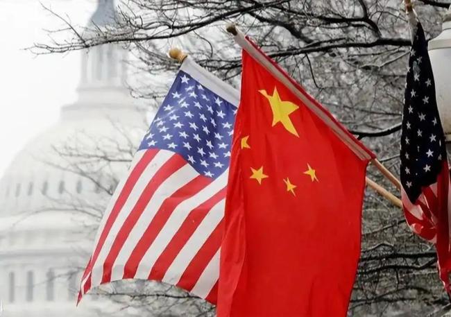 中国通告全球：对美船舶收取船舶特别港务费，美航运霸权遭当头棒 反制措施精准有力