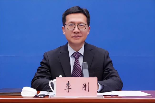 中纪委发布8人被查 多人任上落马 高层反腐持续加码