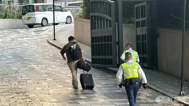 女子产后抑郁溺死女婴后上吊 悲剧背后的痛苦与挣扎