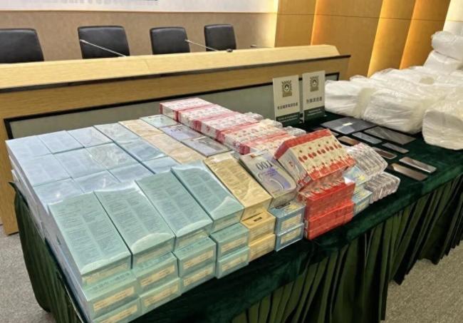 跨境团伙在澳门招募妓女进行性交易，多人被捕