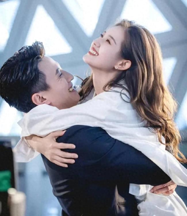 郭宇欣新剧上线 短剧市场再掀热潮