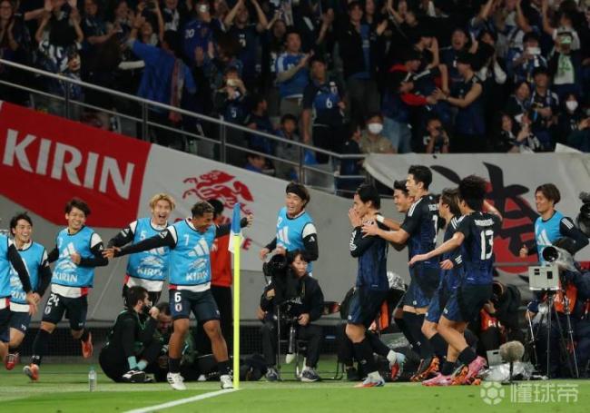 日本足球学了巴西30年，如今反杀师傅，巴西要偷师日本的“技术 对抗” 从模仿到超越
