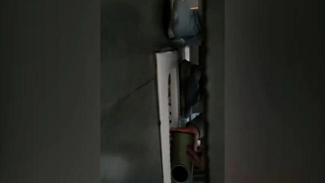 女子公司如厕遭偷拍后维权反被下野