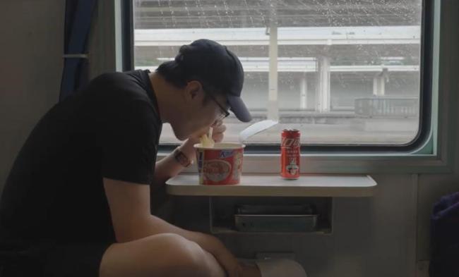 王自如称创业第一目标是还钱 负债1亿引热议