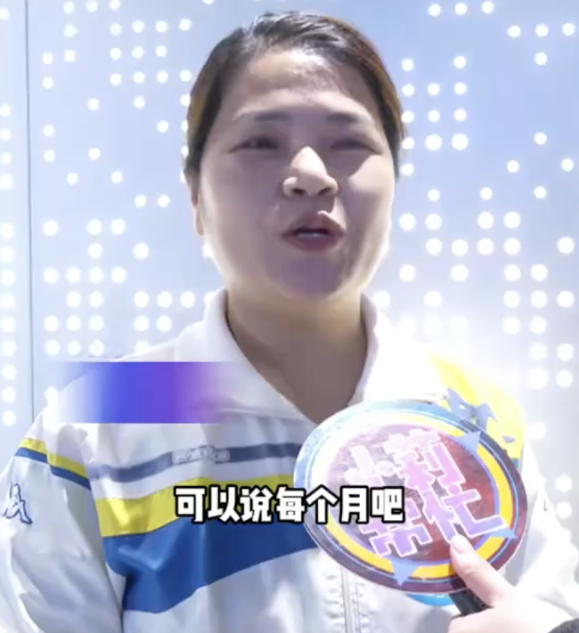 鄭州大姐從事家政行業(yè)12年月薪過萬！