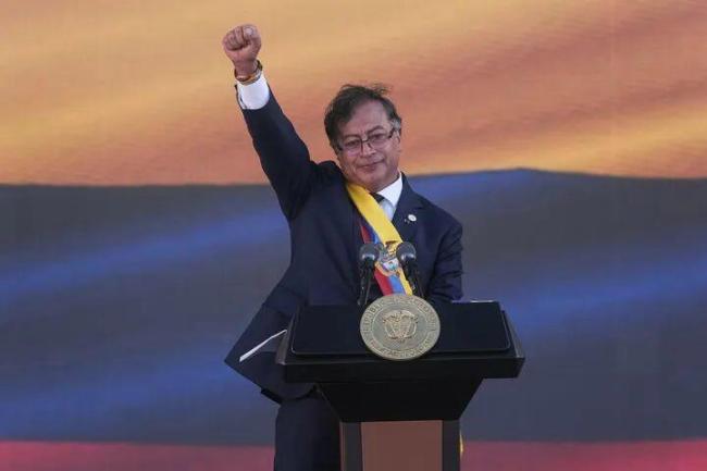 面对美国制裁 一日内两国总统发声 坚决反击