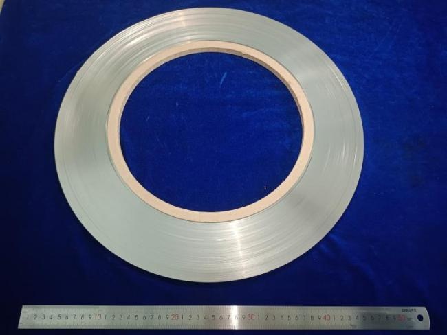 我国成功制备“人造太阳”关键材料