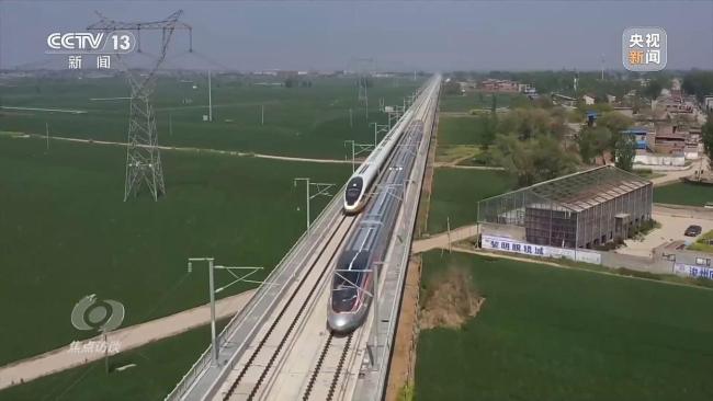 CR450动车组跑出中国创新“加速度”