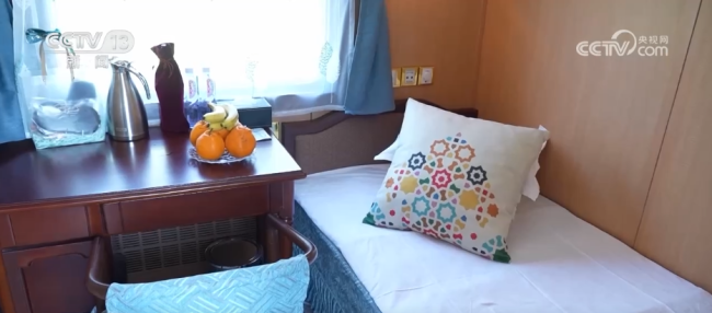 各地迎来秋日“限定版”美景 多彩画卷引客来