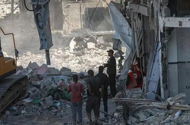 达成停火18天后 以总理下令袭击加沙 回应哈马斯开火