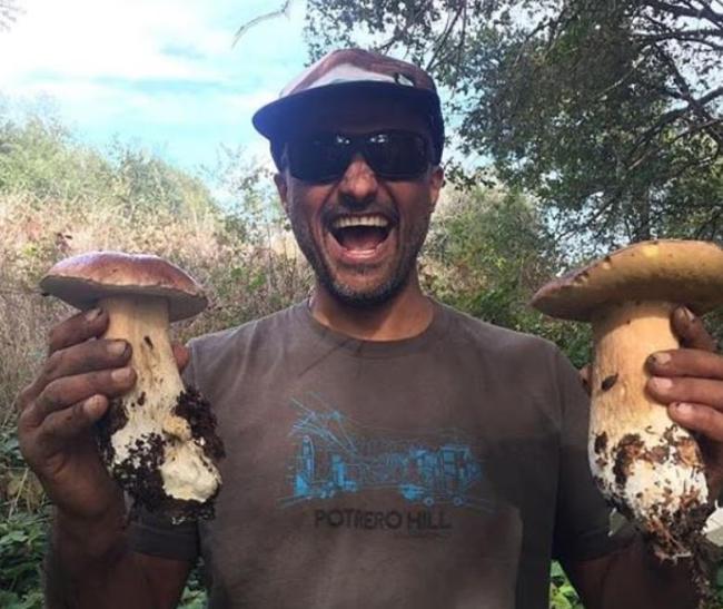 美印度裔企业家羞辱员工被枪杀 职场压榨酿悲剧