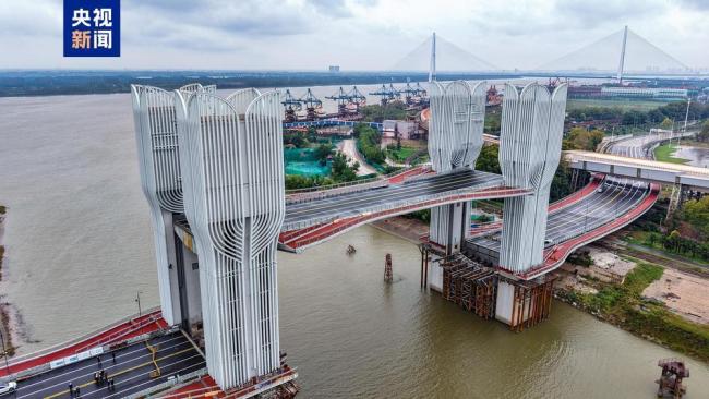 华中地区首座开启桥全线建成试通车 亚洲领先开启桥亮相