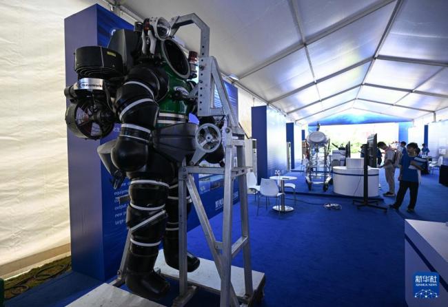 海南三亚28件深海装备首次国内亮相 深海科技新格局