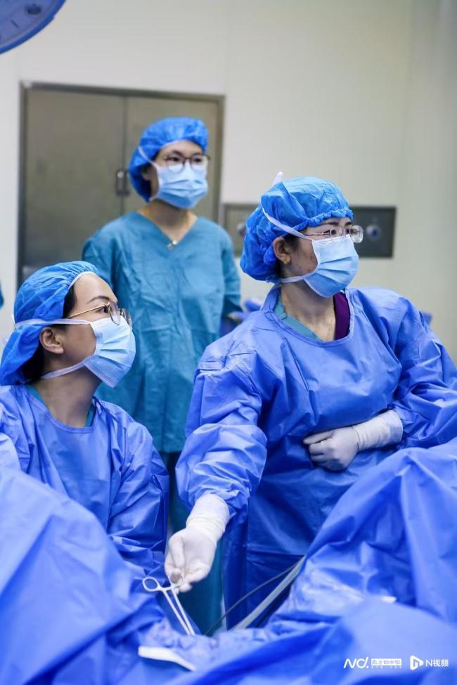 16岁女生怀孕遭遇“葡萄胎”