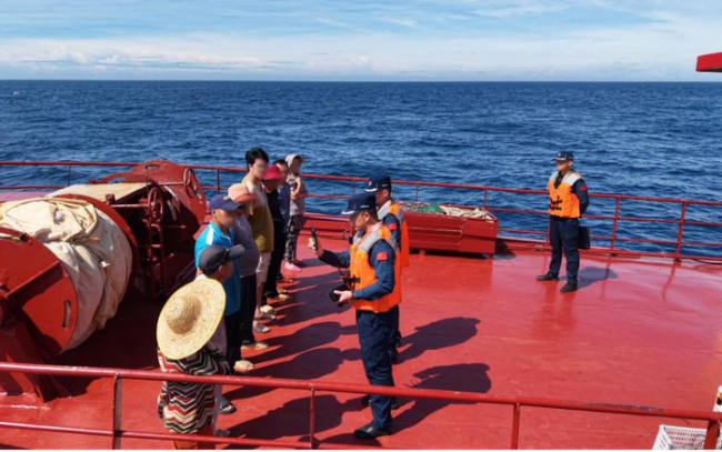 海南儋州海警局打击非法捕捞 专项行动查获4艘涉案渔船