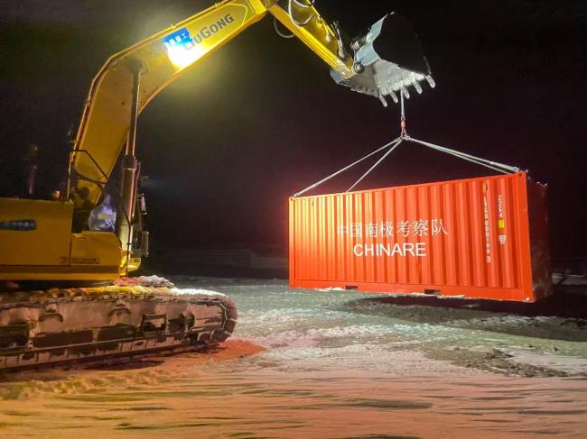 南极秦岭站明年全面建成 极寒施工挑战破解