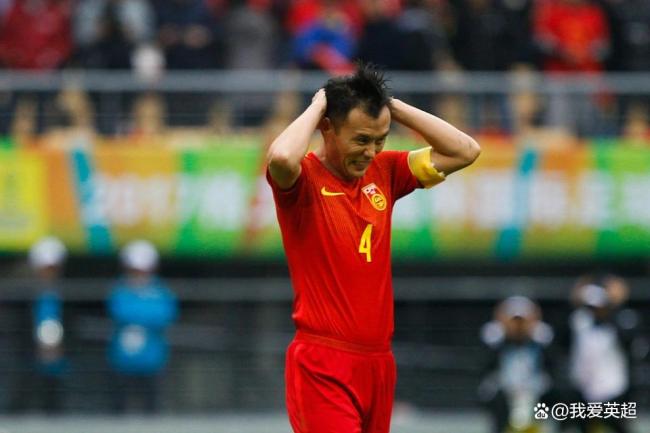 2轮送3球 骂球迷!亚泰红星遭名宿怒喷:玷污我17号,降级强留废掉他 名宿范晓冬公开炮轰