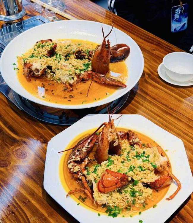 南京大学回应帝王蟹事件 高校食堂推出高档海鲜