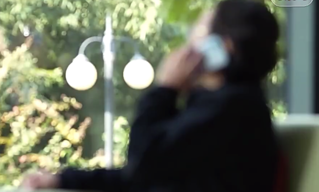 转给更多人！小心快递放家门口骗局