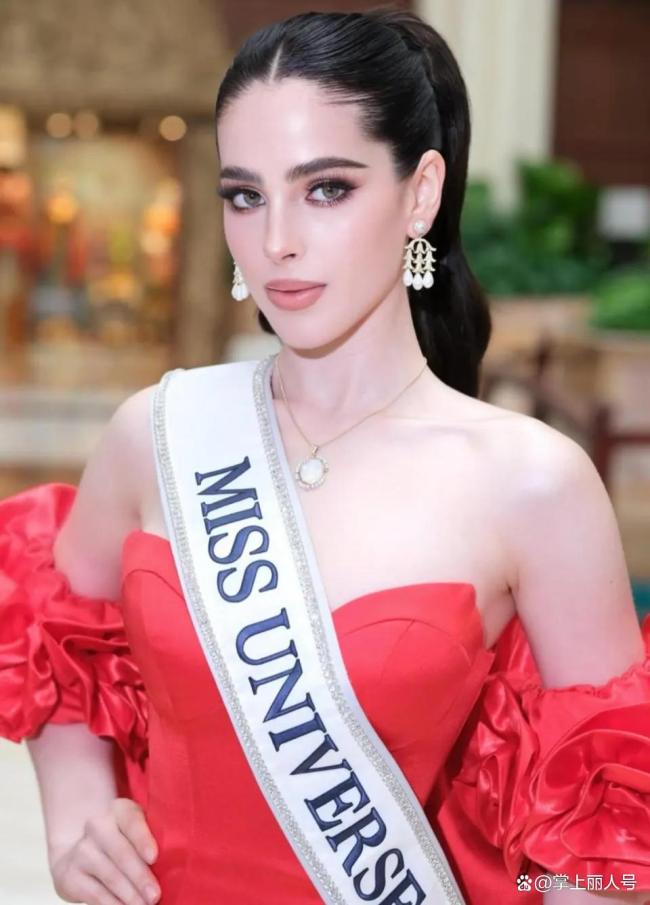 环球小姐墨西哥选手被辱骂愤然离场 佳丽团结抗议