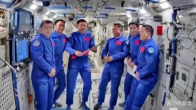 神二十返回任务推迟 确保航天员安全