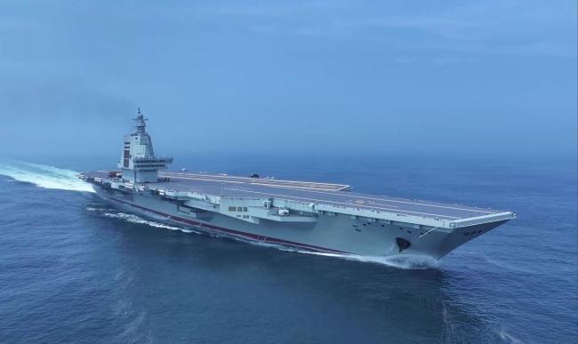 外媒高度关注福建舰入列 中国海军迈向深蓝