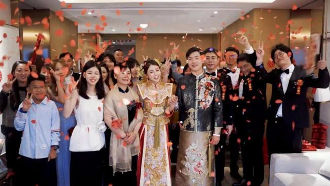 演员方文强刘文曲结婚 《最好的我们》同事成眷侣