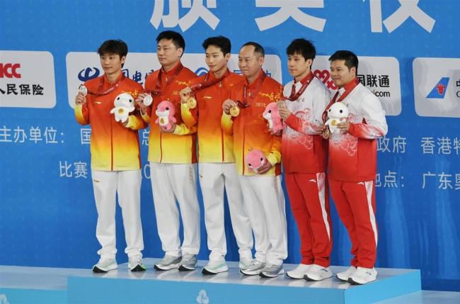 男子三米板湖北队“双源”包揽前二 王宗源加冕“双金王”