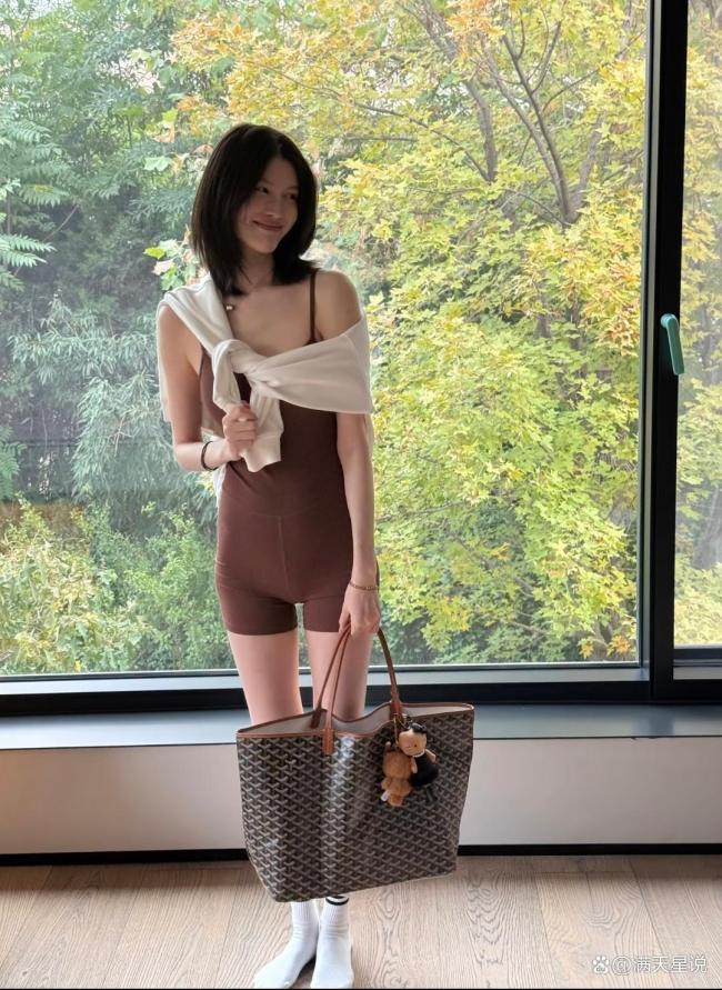 何穗產(chǎn)后身材 恢復(fù)神速驚艷眾人