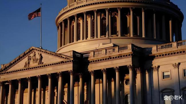 美参院同意结束政府关门里的两个细节 短期纾困与长期博弈并存
