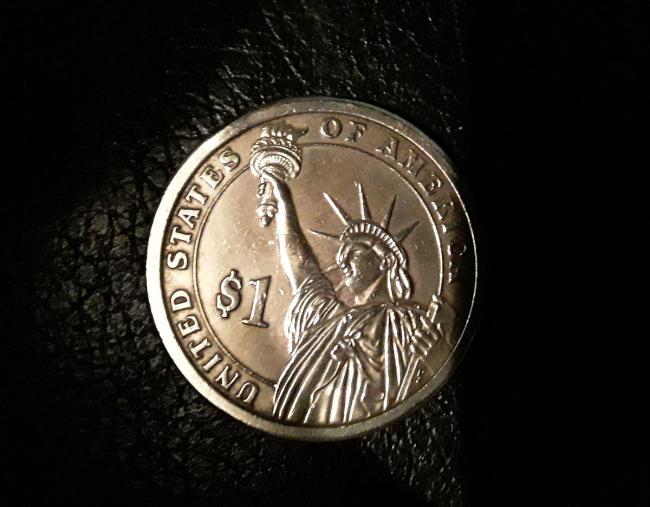 特朗普硬币硬踩法治红线？1866年货币法案与2020年新规的终极对决