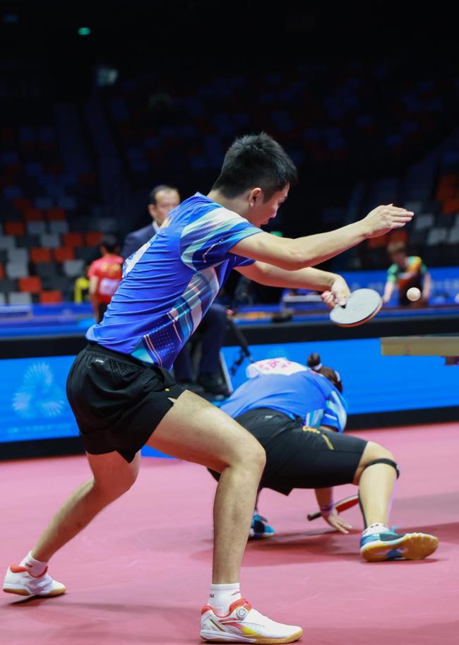 林高遠(yuǎn)/劉詩(shī)雯晉級(jí)全運(yùn)會(huì)混雙四強(qiáng) 4比1勝上海組合