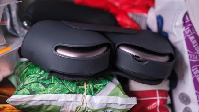 修复AirPodsMax变砖偏方 冷冻奇迹复活