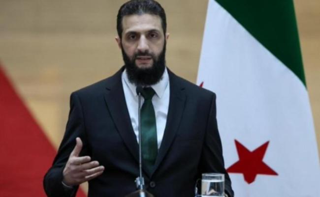 曾被美国悬赏千万美元,如今成为白宫坐上客,美国俄罗斯都想拉拢他,中国为他投弃权票