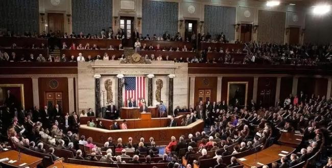 美政府关门43天后 暂时休战