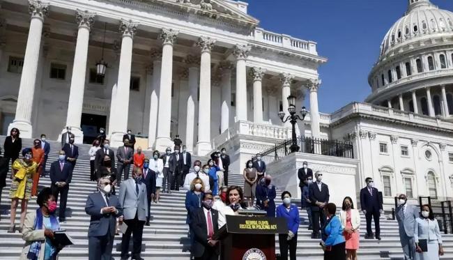 美政府关门43天后 暂时休战