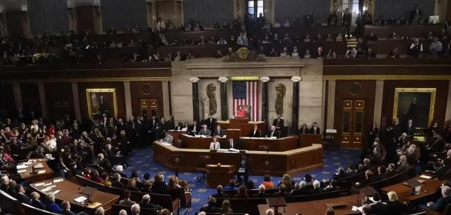 美政府关门43天后 暂时休战