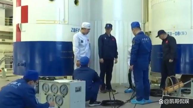 专家解读神二十航天员返回地球 安全至上决策背后