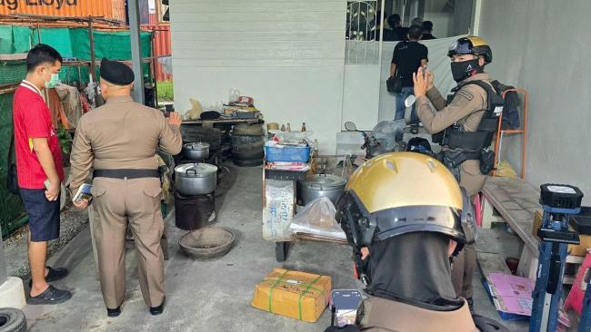 泰国一家5口惨死家中 经济压力引发悲剧