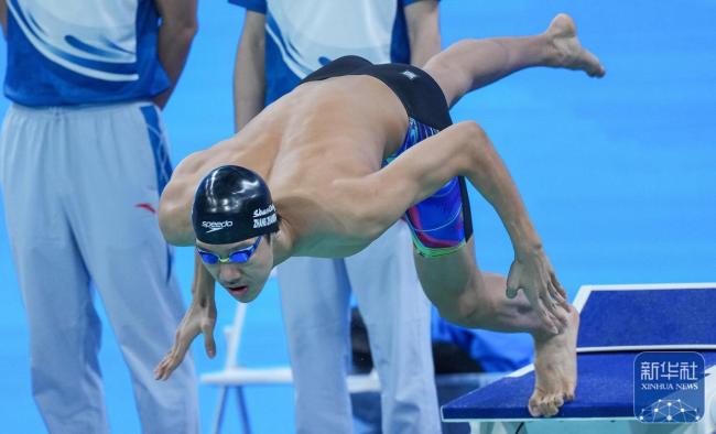 男子800米自由泳张展硕夺金 山东选手闪耀全运会