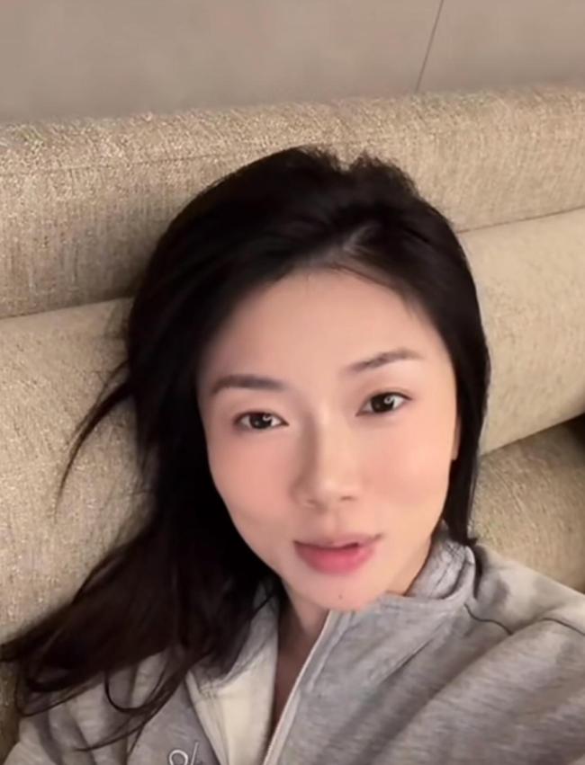 程晓玥做了羊水穿刺 职场妈妈的艰难抉择