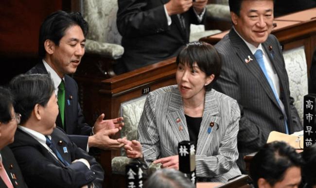 日本前首相鸠山由纪夫一针见血:让叫声最响的高市早苗当了首相,全日本都有责任