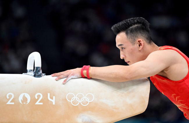有坚持、有热爱、还有共同的未来与期待 体坛老将与新星共铸辉煌