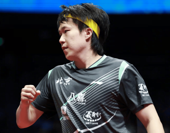 全运会:王楚钦上演逆转!连扳3局胜孙闻,拒绝冷门拿下关键分