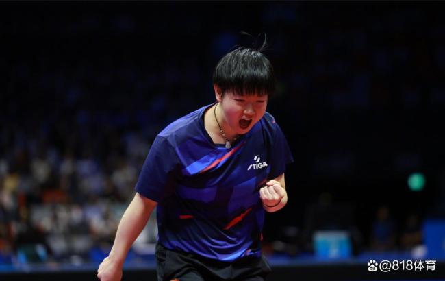 王曼昱被孙颖莎夸红温了！评价莎莎球技和发言都很全面，在强的过程中想着更强 良性竞争促成长