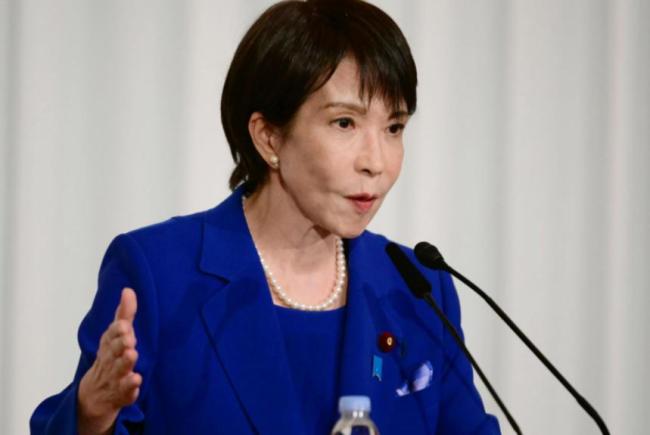 日本高官抵京 面对记者提问一言不发 尴尬现场翻车