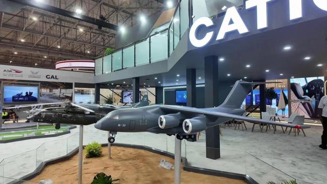 多个首次!“中国力量”组团亮相迪拜航展